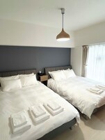 Tabla de planchar con plancha y wifi gratis 