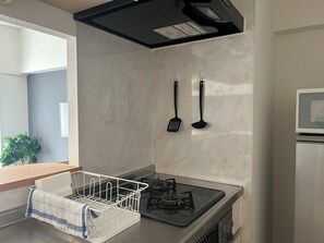 公寓 | 私人厨房 | 冰箱、微波炉、炉灶、厨具/餐具