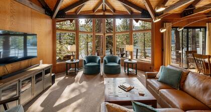 Donner Delight - Classic Donner Lakefront Cabin with Fantastic Views and Walkable to Shoreline Park