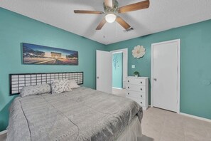 熨斗/熨衣板、上网接入、床单