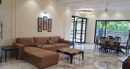 3-bedroom house in enchanting Lahore with cool AC comfort