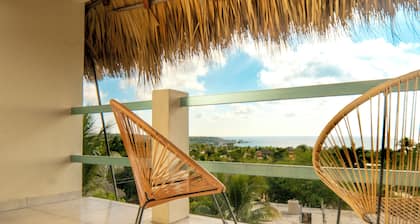 Private 1BR - Pool- AC- Walk to La Punta Beach - Private Kitchen & Bath