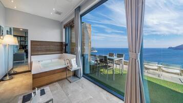 ๊ทธ๋๋ ๋๋ธ๋ฃธ, ๋๋ธ์นจ๋ 1๊ฐ, ๋ฐ์ฝ๋, ๋ฐ๋ค ์ ๋ง | ์ผ์ธ ์๋น