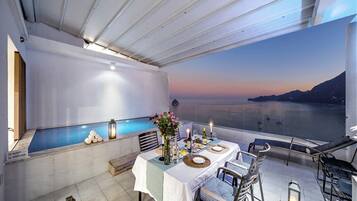 Premier Villa, Balcony, Sea View | Outdoor dining