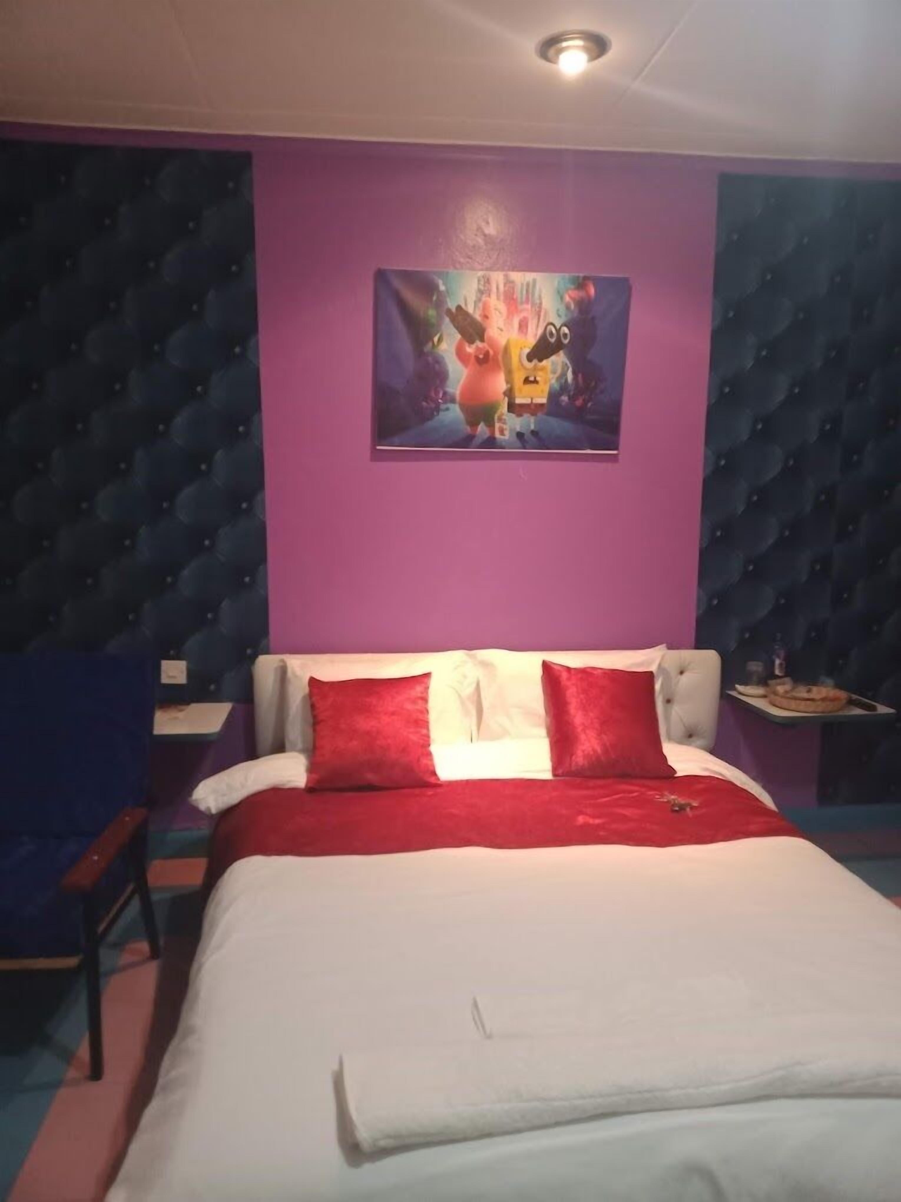 Quarto solteiro standard | Wi-Fi de cortesia, roupa de cama