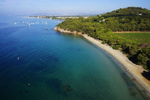 Villa for 6 guests with private pool, just steps from the Valcros Golf Course, in La...