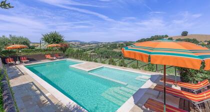 La Casa in Campagna by Anita Villas
