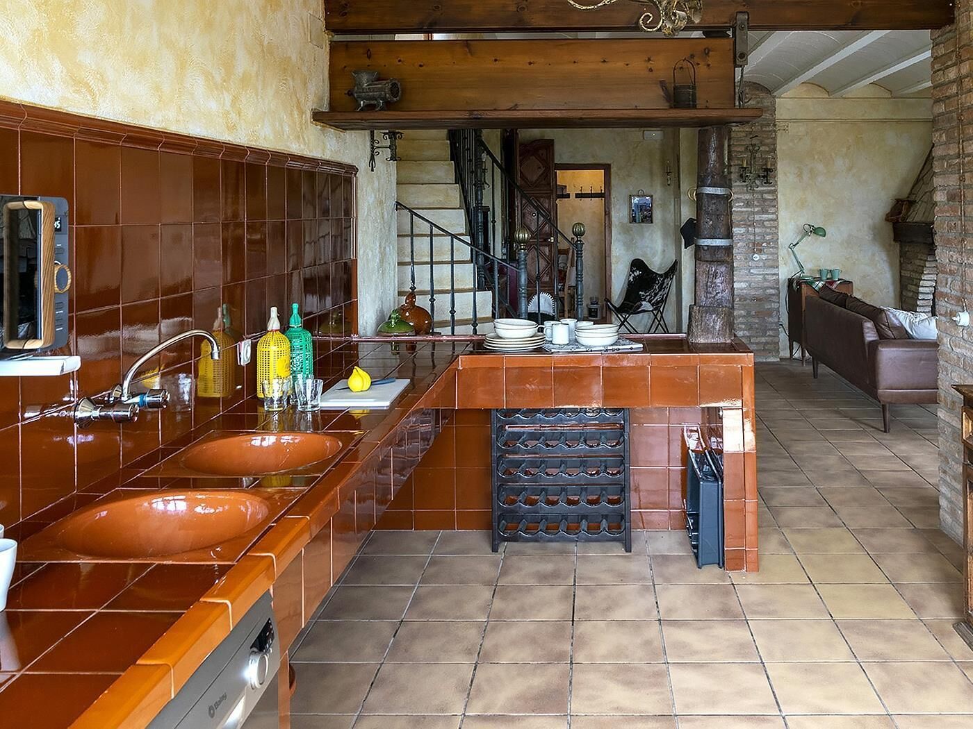 Réfrigérateur, micro-ondes, four, lave-vaisselle