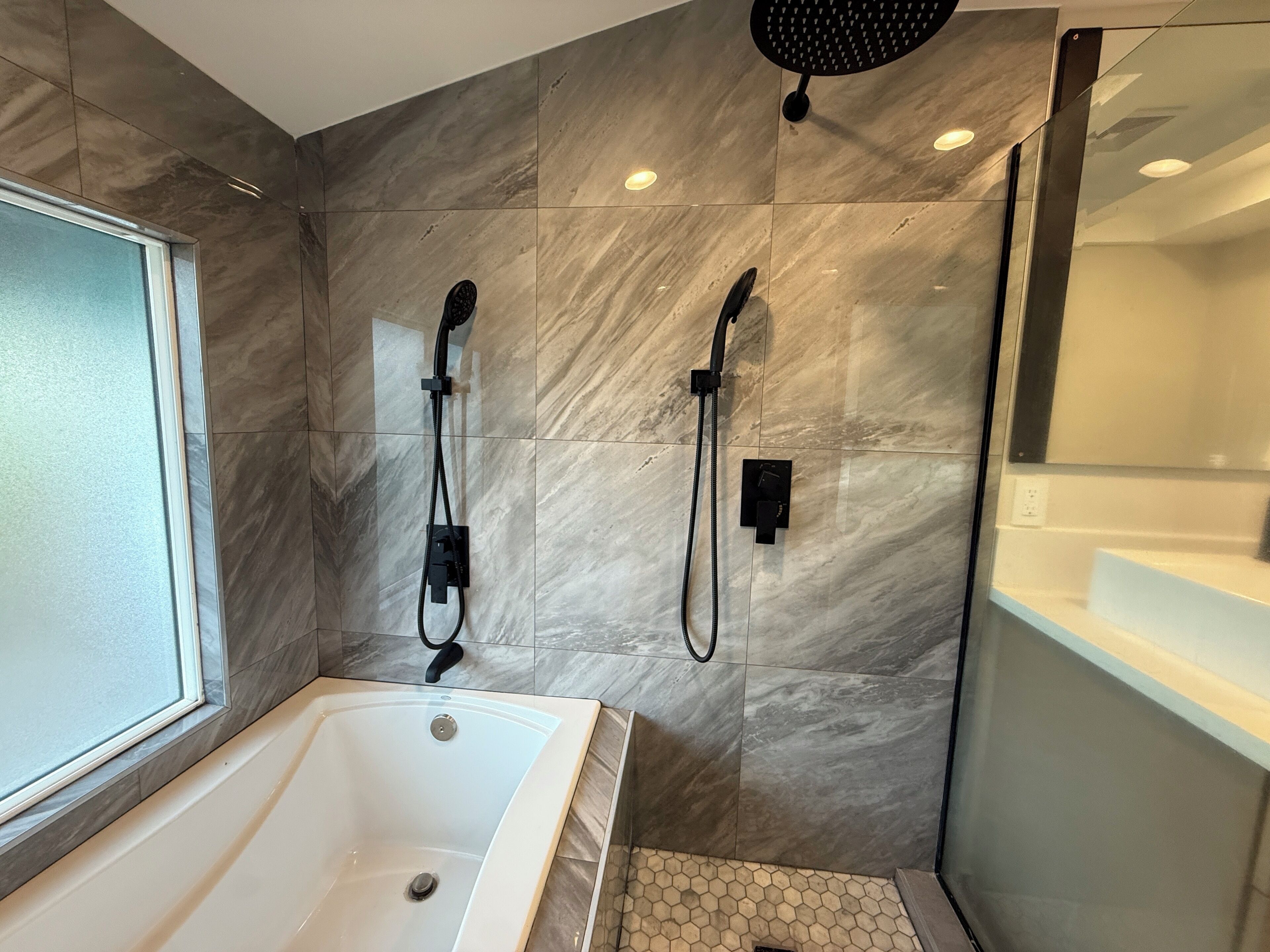 Towels, soap, shampoo, toilet paper