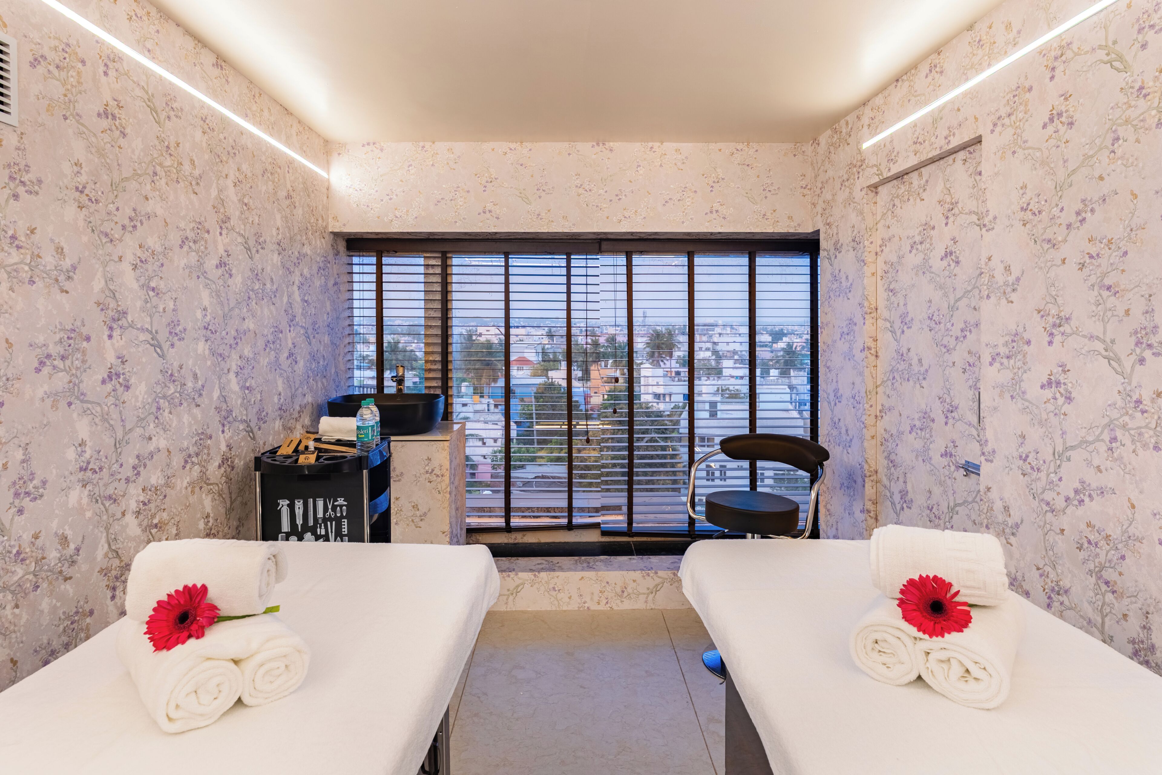 Phòng xông hơi, 2 phòng trị liệu 