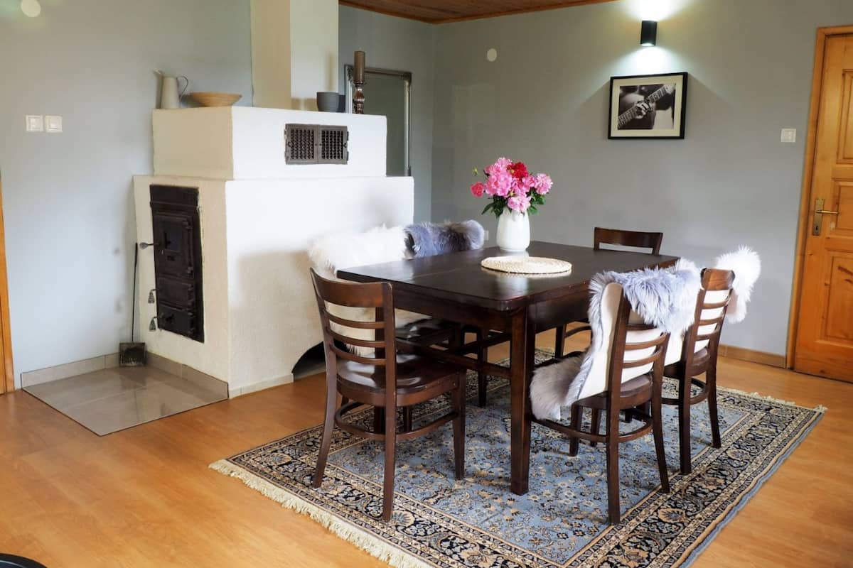 Apartment (Two Bedroom Apartment with Balcony an) | Living room