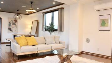 Apartment | Living area