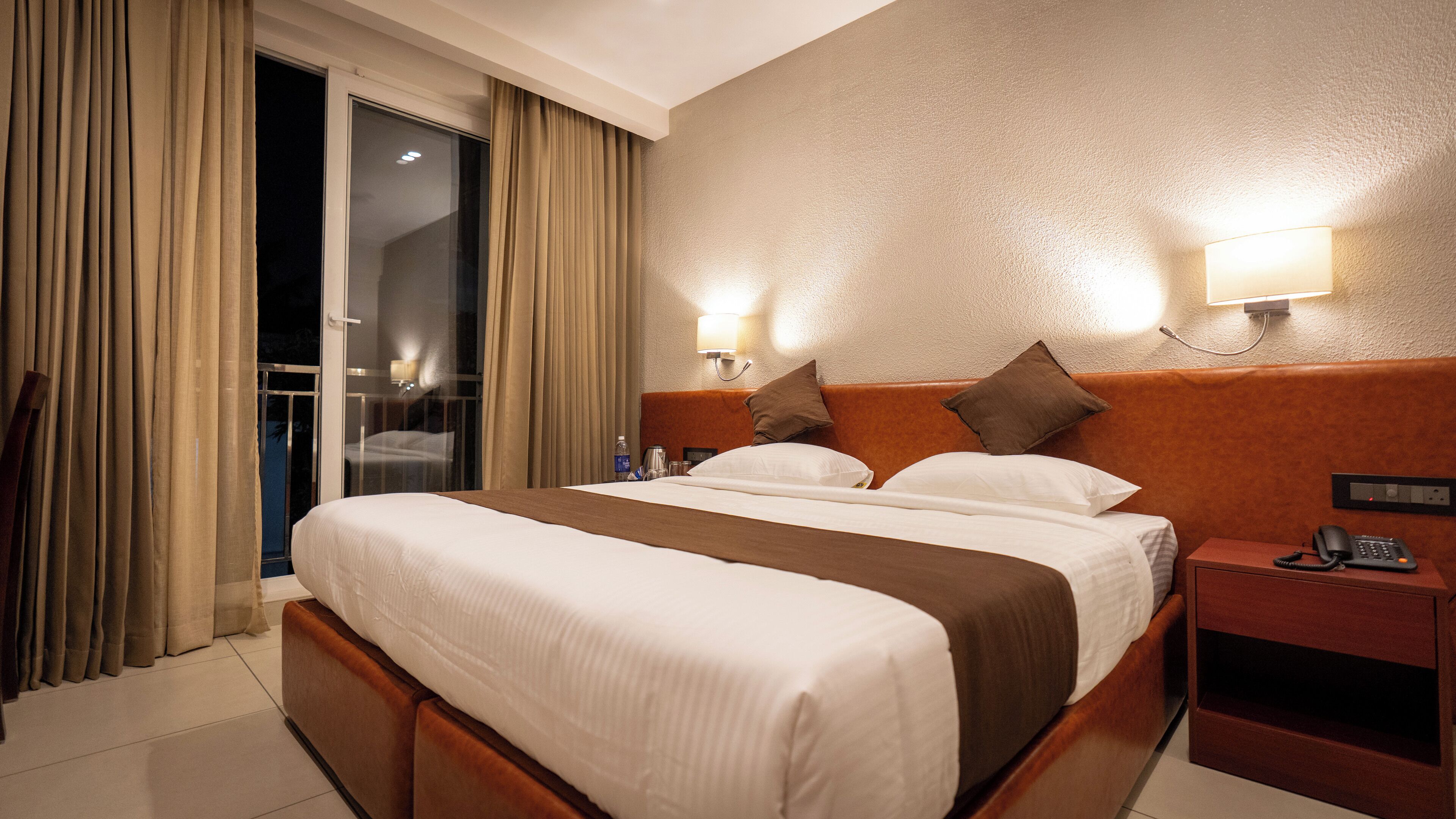 디럭스 더블룸, 발코니 | 책상, 노트북 작업 공간, 무료 WiFi