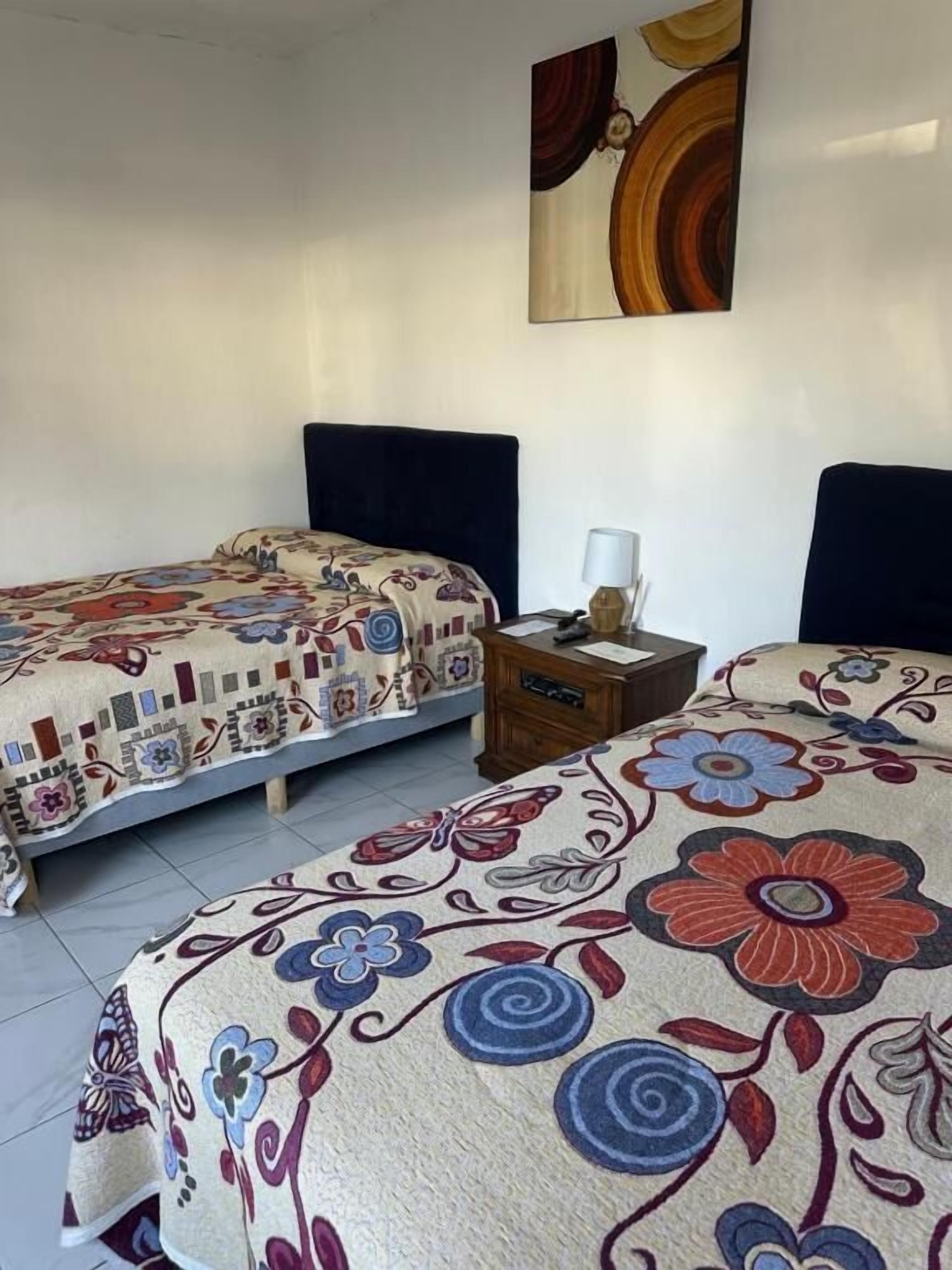 Laptop workspace, iron/ironing board, free WiFi