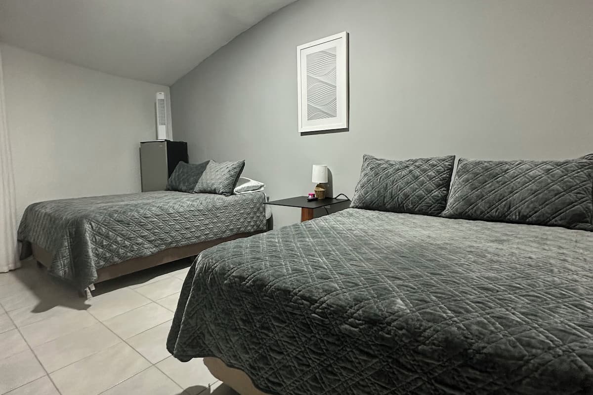 Basic Double Room, Non Smoking, Pets allowed