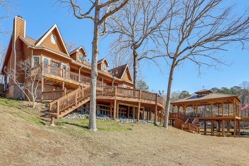 2-Tier Dock w/ Lift! Jordan Lake Family Retreat