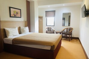 Deluxe Suite - Hotel O near Mall Panakukkang formerly (Makassar)