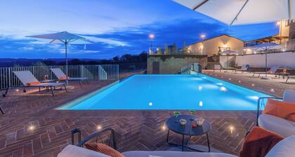 Tenuta Poggio Guiano- Landsitz mit Schwimmbad und Blick auf den Bolsenasee