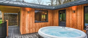 Lakeside Lodge - UK50627