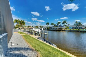 Property grounds - Waterfront Fun! Cape Coral Home w/ Heated Pool (Cape Coral)