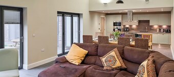 Luthien Barn - UK50881