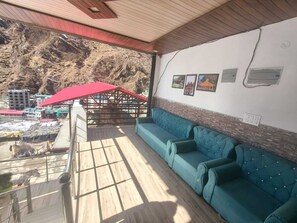 Property grounds - Hotel Yamuna Palace (Gurugram)