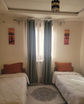 Unclassified image, 2 of 5, button - JOLI 2-bedroom apartment in peaceful Dar El Beida with all amenities (Dar El Beida)