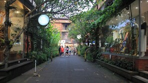 บริเวณภายนอก