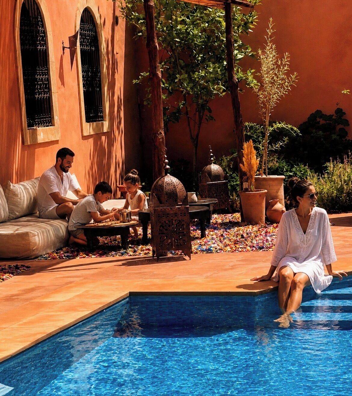 Outdoor pool, sun loungers