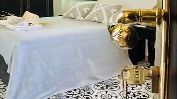 Suite Deluxe, 1 llit de matrimoni gran, bany privat | Wifi gratuïta