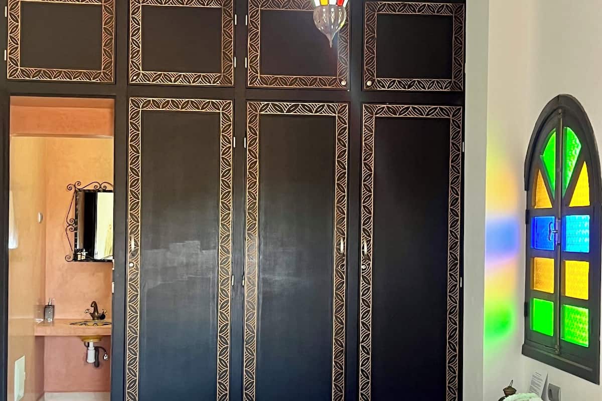 Suite – deluxe, 1 kingsize-seng, privat bad | Wi-fi (inkludert)