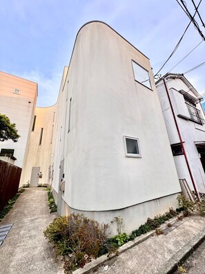 Exterior - 10 minutes by train to AsakusaSkytree / Sumida-ku Tokyo (Sumida-ku)