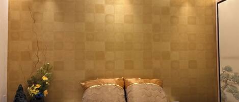 Schreibtisch, Bügeleisen/Bügelbrett, kostenloses WLAN, Bettwäsche