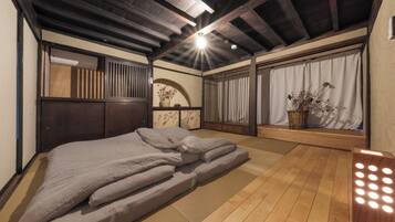 Desk, free WiFi, bed sheets