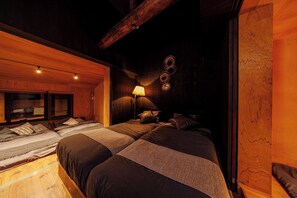 Desk, free WiFi, bed sheets - Enjoy a 90yearold traditional Japanese house whe / Nagoya City Aichi (Nagoya City)