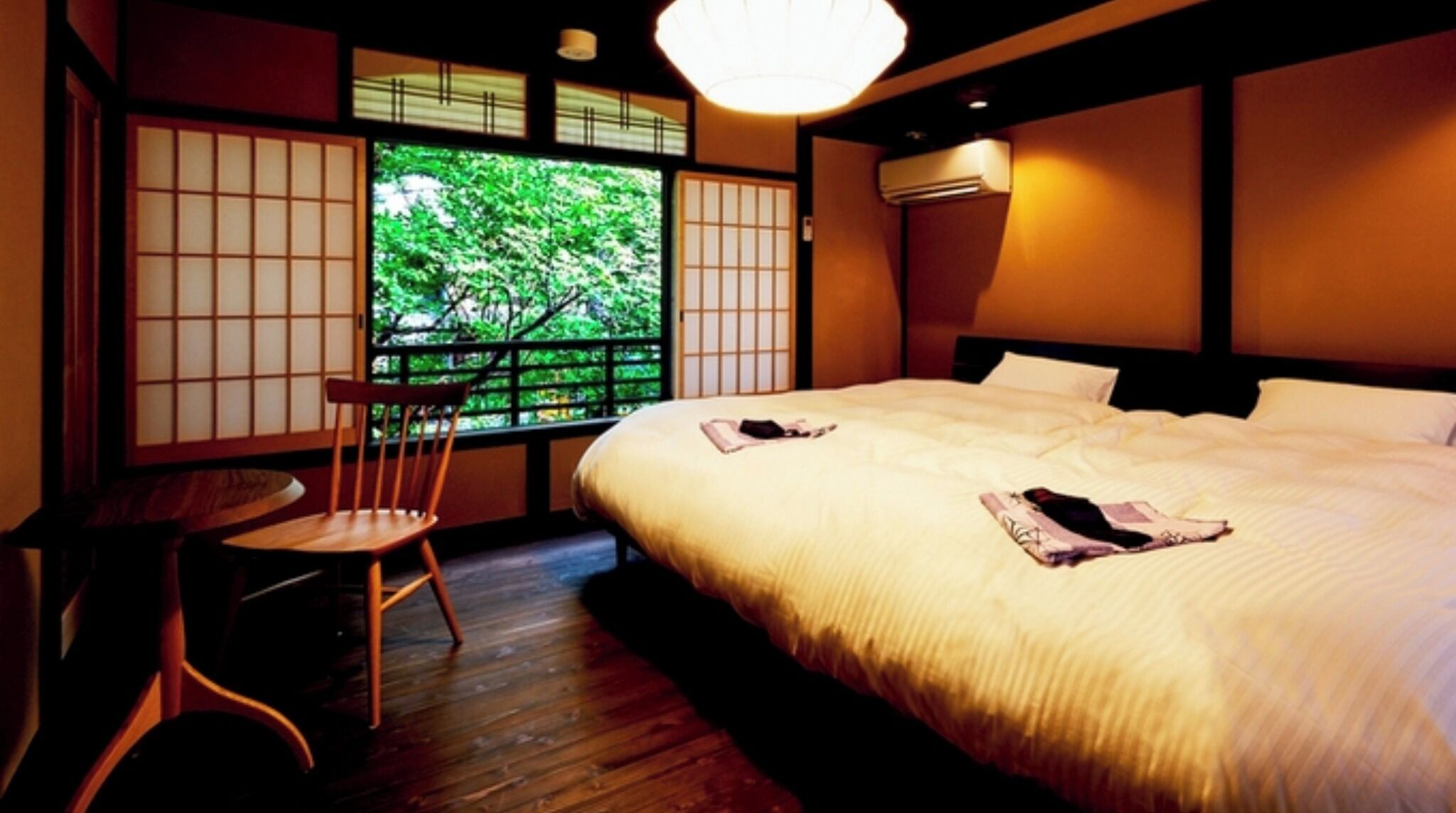 Schreibtisch, kostenloses WLAN, Bettwäsche