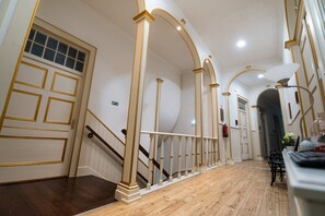 Apartment (Room with Private External Bathroom) - Guestready - O Ateneu Guesthouse (Ponta Delgada)