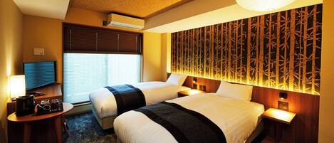 Työpöytä, ilmainen Wi-Fi, vuodevaatteet