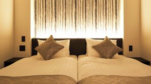 Schreibtisch, Bügeleisen/Bügelbrett, kostenloses WLAN, Bettwäsche