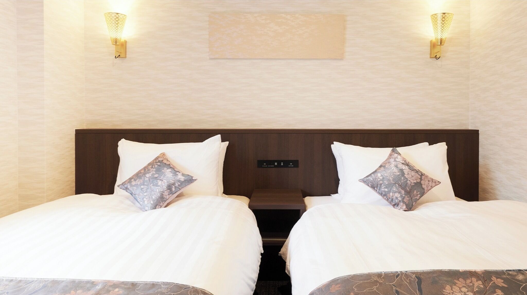 Schreibtisch, kostenloses WLAN, Bettwäsche