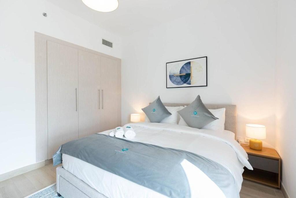 Apartment, Balcony, Park View | Iron/ironing board, free WiFi