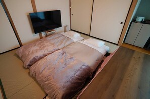 Bureau, Wi-Fi gratuit, draps fournis