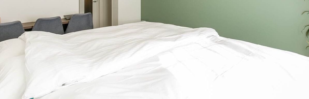 Schreibtisch, kostenloses WLAN, Bettwäsche