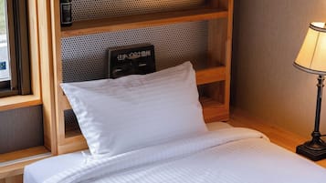 Desk, free WiFi, bed sheets