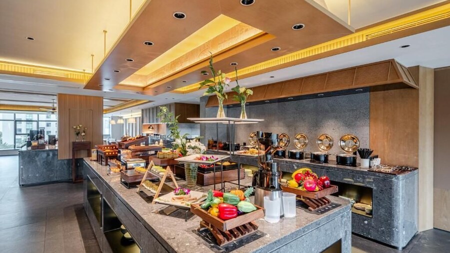 贵阳北京路贵医地铁站君亭酒店