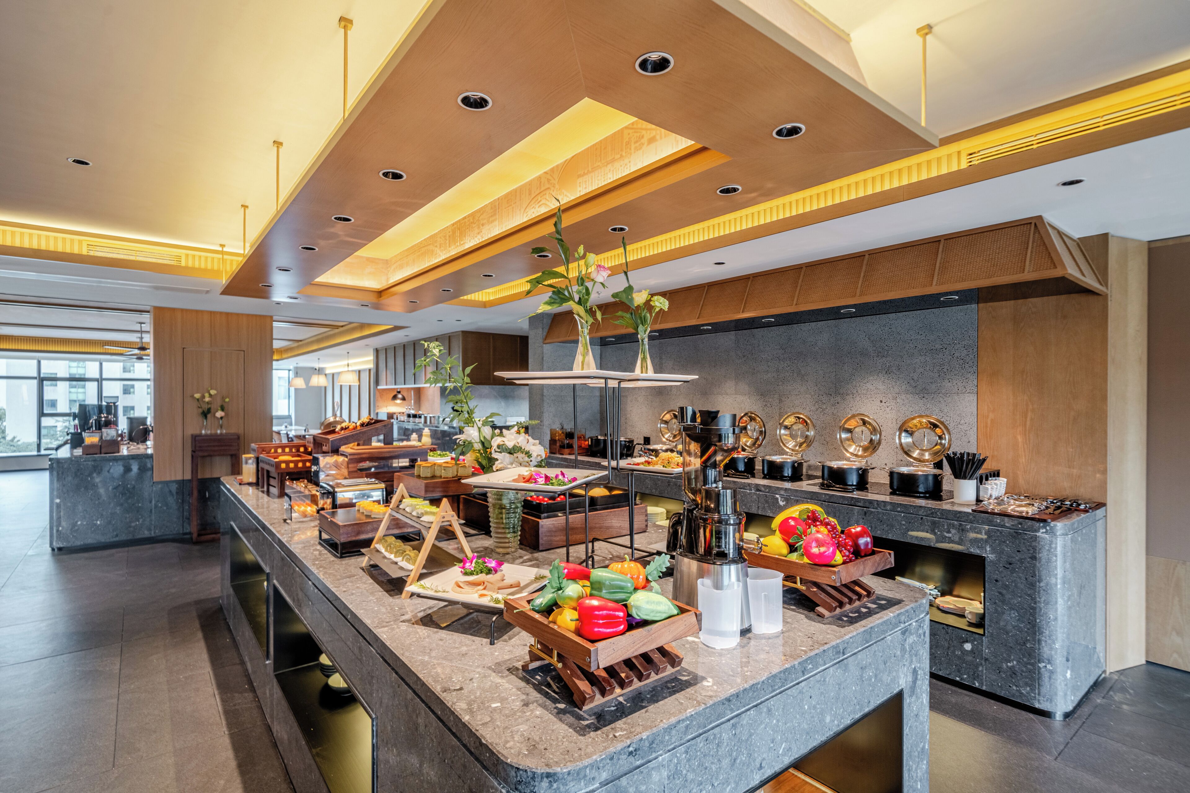 Daily buffet breakfast for a fee