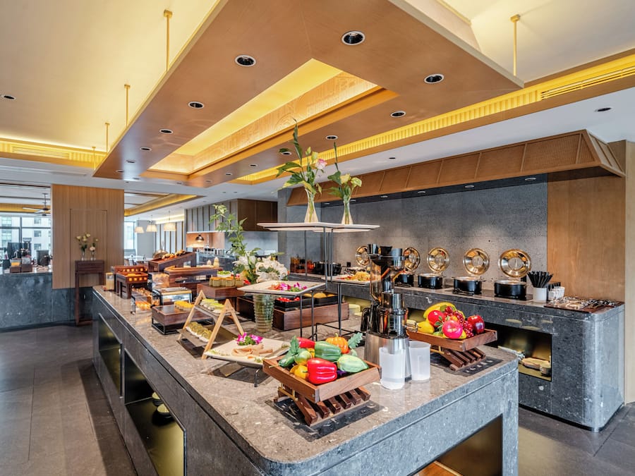 Daily buffet breakfast for a fee