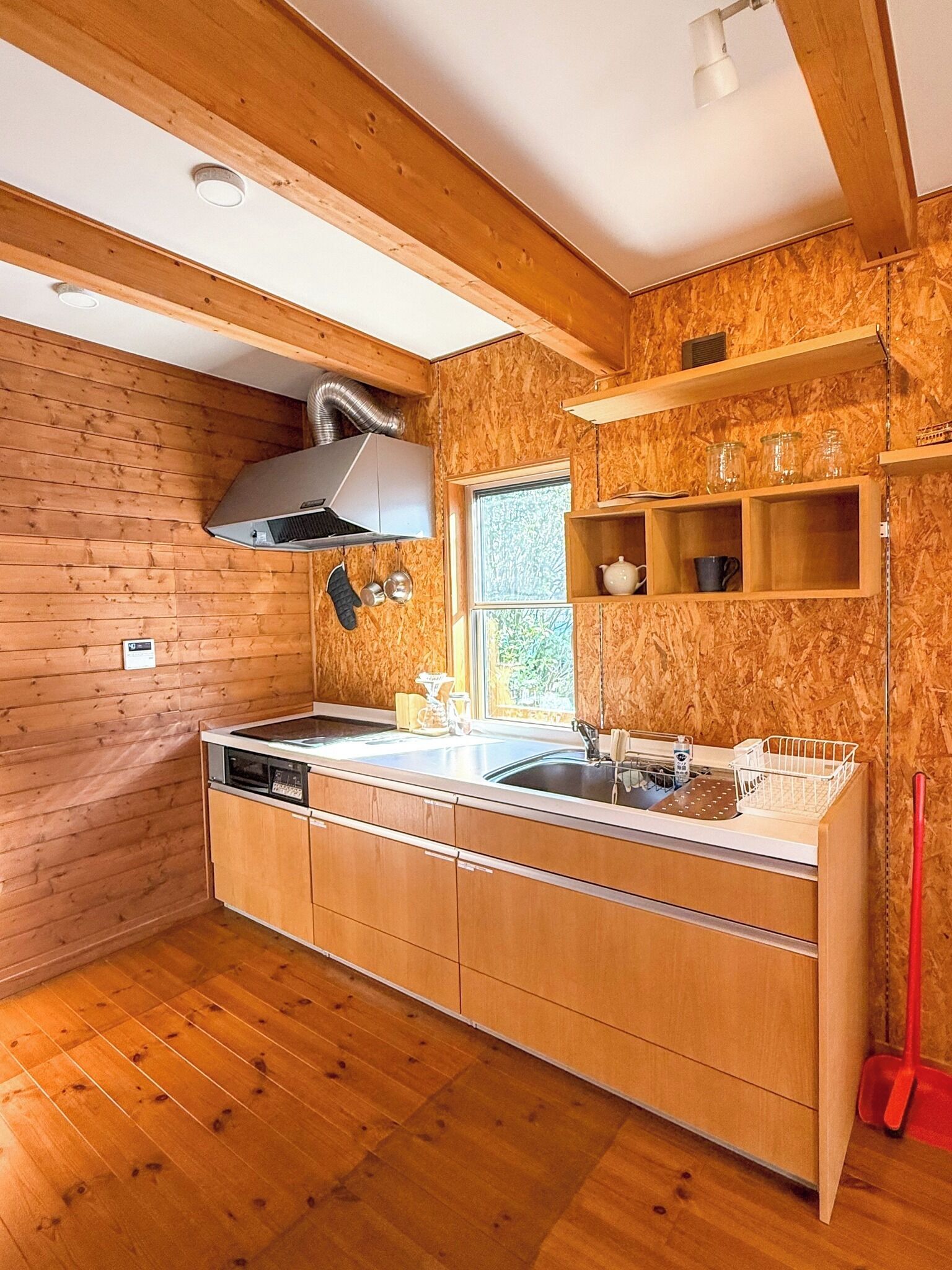 Fridge, microwave, cookware/dishes/utensils