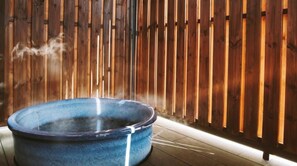 Tina de hidromasaje interior