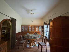 Dining - White House By Kulut (Mohal)